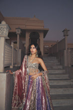 Load image into Gallery viewer, Alaviaa Jaaferi wearing jumbo jhumka earrings by Ritika Sachdeva