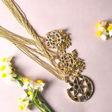 Load image into Gallery viewer, Mirror Studded Triple Crescent Pendant Necklace