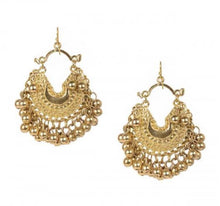 Load image into Gallery viewer, Baby Crescent Gold Earrings