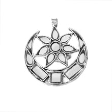 Load image into Gallery viewer, Half Moon Silver Chand Ring