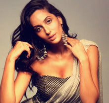 Load image into Gallery viewer, Silver Filigree Cutwork Earrings