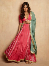 Load image into Gallery viewer, Chitrangda Singh In Our All Stars Gold Necklace