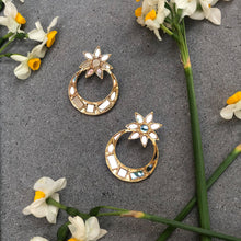 Load image into Gallery viewer, Gold Star Loop Earring