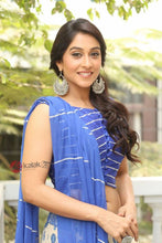 Load image into Gallery viewer, Crescent Ghungroo Earrings