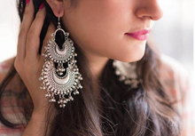 Load image into Gallery viewer, Silver Double Crescent Earrings
