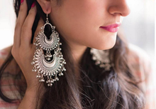 Load image into Gallery viewer, Silver Double Crescent Earrings