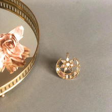Load image into Gallery viewer, Karan Johar in The Chand Gold Ring