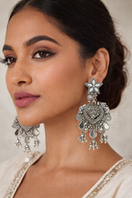 Load image into Gallery viewer, Silver Finish Mirror Work Star Chandbali Earrings
