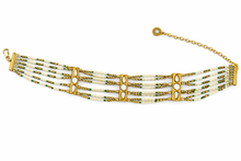 Load image into Gallery viewer, Pearl &amp; Gold Patri Choker
