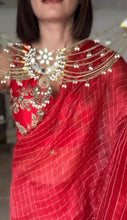 Load image into Gallery viewer, Amrita Thakur in our Diwali Pataka Gold Set
