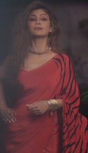 Load image into Gallery viewer, Shilpa Shetty in our Gold Maxi Bangle Set
