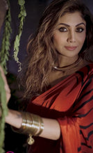 Load image into Gallery viewer, Shilpa Shetty in our Gold Maxi Bangle Set
