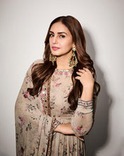 Load image into Gallery viewer, Huma Qureshi in our Lotus Earrings in Gold
