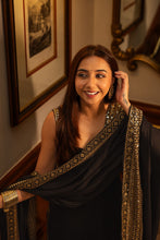 Load image into Gallery viewer, Prajakta Koli in our Earrings
