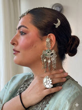 Load image into Gallery viewer, Sakshi Sindwani in Ritika Sachdeva Earrings
