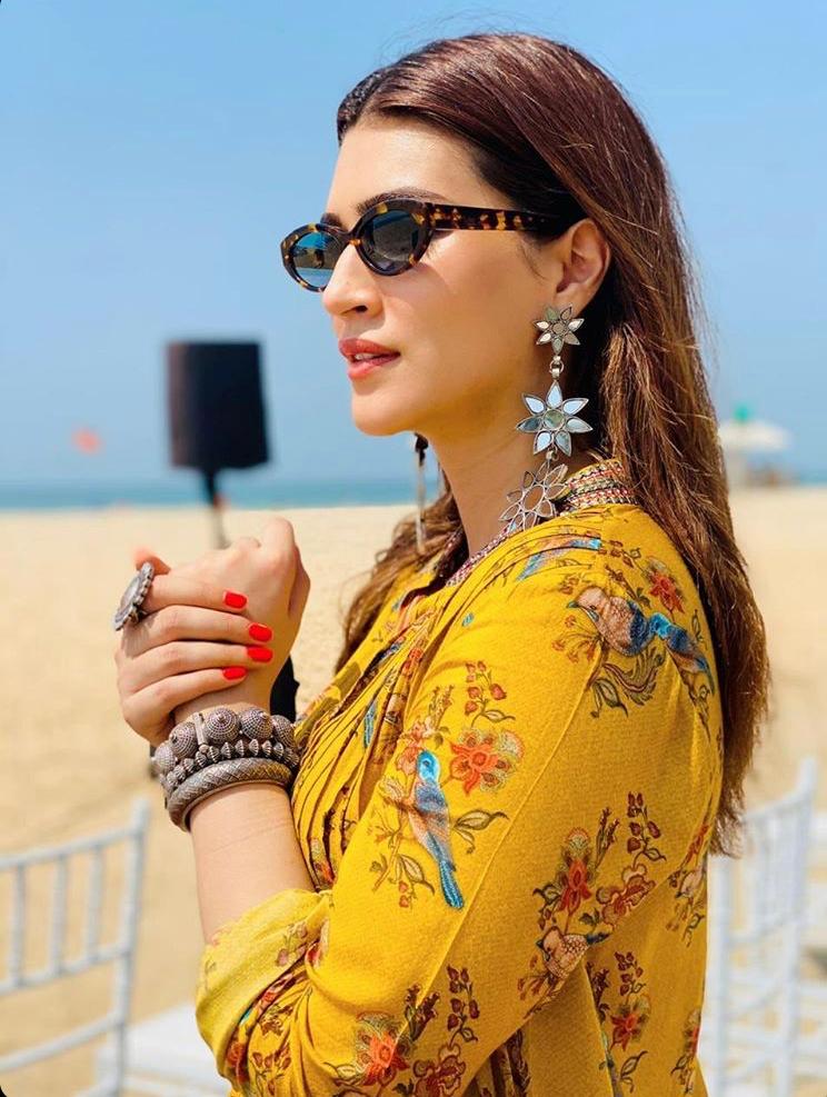 Kriti Sanon injects the perfect dose of sunshine with this outfit | Vogue  India